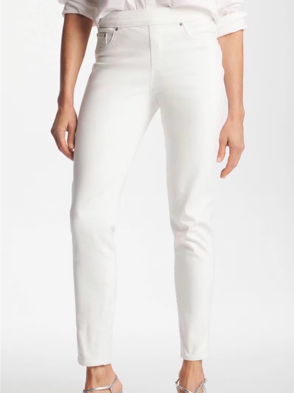 Chico's Women's White Perfect Stretch Pull On Ankle Jeggings Size 8